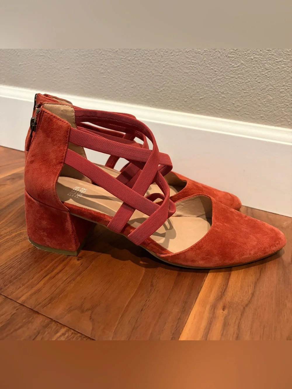 Eileen Fisher Juku Pump Shoes in Cayenne.